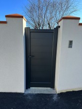 Notre zone d'activité pour ce service Entreprise spécialisée dans la fourniture de palissades en alu Esteve Production : un produit de qualité à un prix au mètre linéaire compétitif