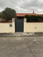 Notre zone d'activité pour ce service Devis gratuit pour la pose d'un portail électrique de la marque Cadiou en PVC disponible dans tous les coloris souhaités