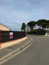 Notre zone d'activité pour ce service Entreprise spécialiste du service de dépannage rapide pour changer le moteur d'un portail battant en aluminium avec un devis gratuit